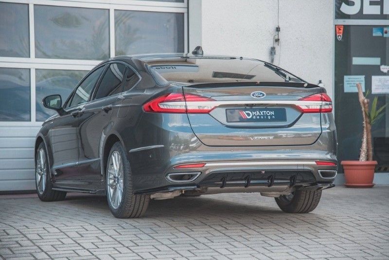 Achter Aanzet Ford Mondeo Vignale Mk5 Facelift Glanzend Zwart