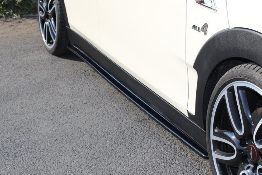 Zijskirts Mini Clubman F54 Maxton Design glans zwart