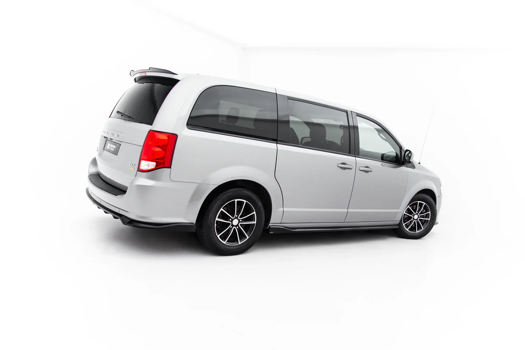 Bodykit Dodge Grand Caravan Mk5 Facelift