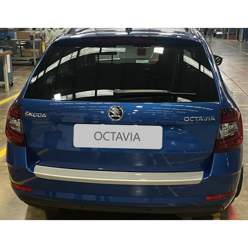 ABS Achterbumper beschermlijst  Skoda Octavia III FL Kombi 2017-2020 (excl. VRS) Zilver