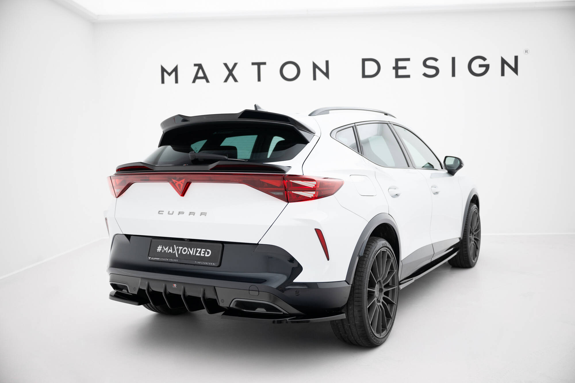 Zijdiffuser V.2 Cupra Formentor Maxton Glans Zwart