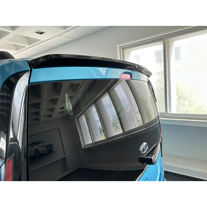 Dakspoiler  Ford Tourneo Connect 2022- & Volkswagen Caddy 2020-  (met achterklep) (PU)