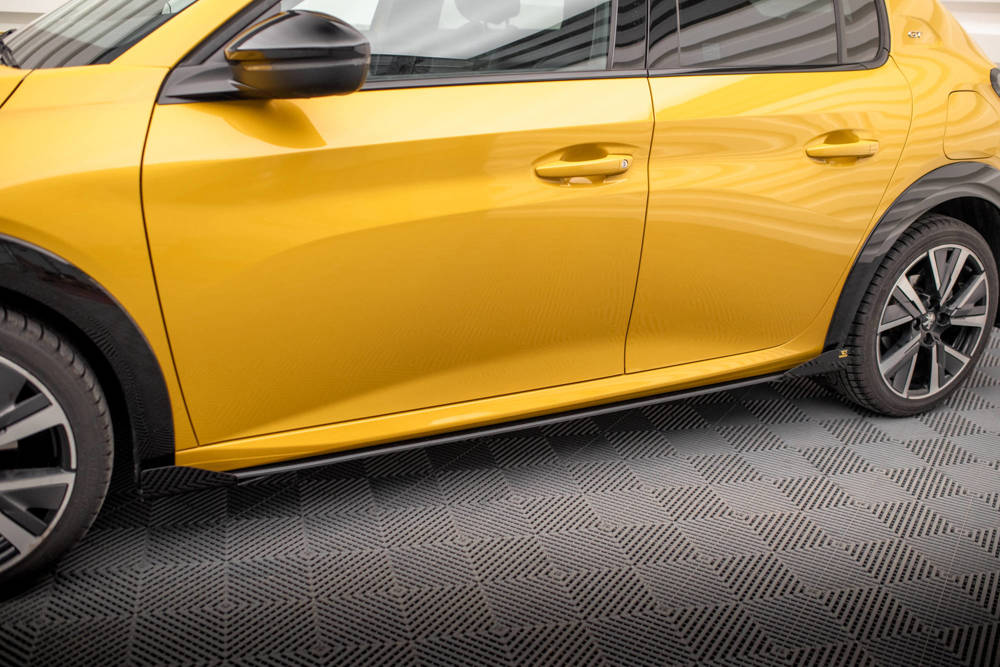 Zijskirts met Canards Street Pro Peugeot 208 GT Maxton