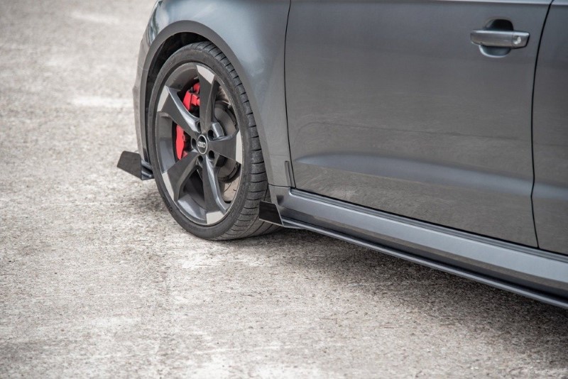Zijskirts Diffuser + Zwart Glanzende Kleppen Audi RS3 8V Sportback