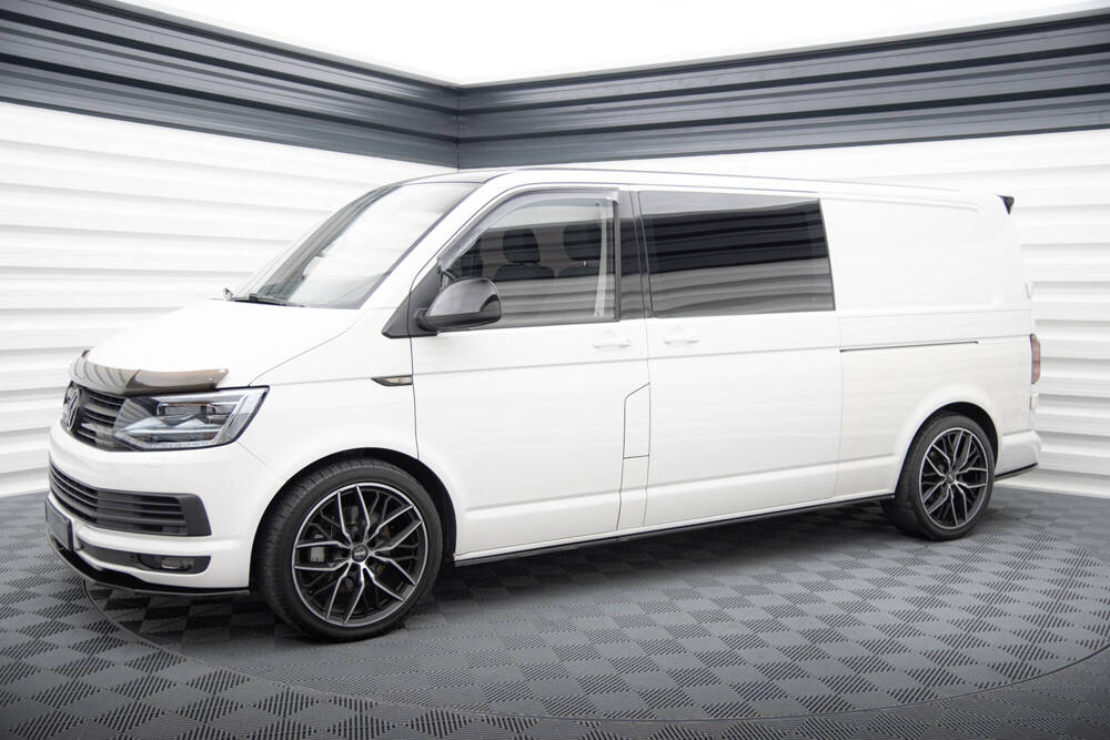 Zijskirts Volkswagen Transporter T6.1 Maxton Glans Zwart