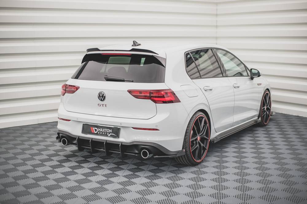 Zijdiffuser met Canards Street Pro Volkswagen Golf 8 GTI Maxton