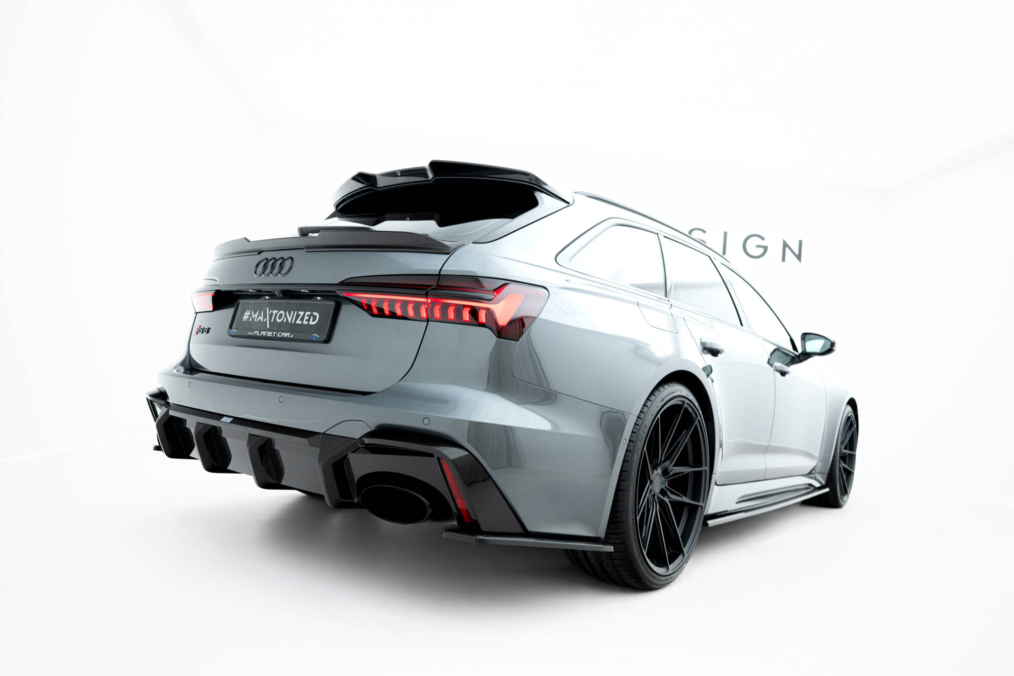 Carbon Fiber Achterzij Spoilers Audi RS6 C8 Maxton Glanzend zwart