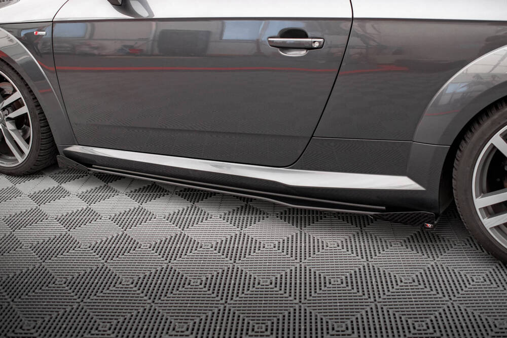 Zijskirts met Canards Street Pro Audi TT S / S-Line 8S Maxton