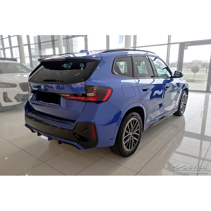 Echt 3D Carbon Achterbumperprotector  BMW X1 met M-Pakket (U11) 2022- 'Ribs'