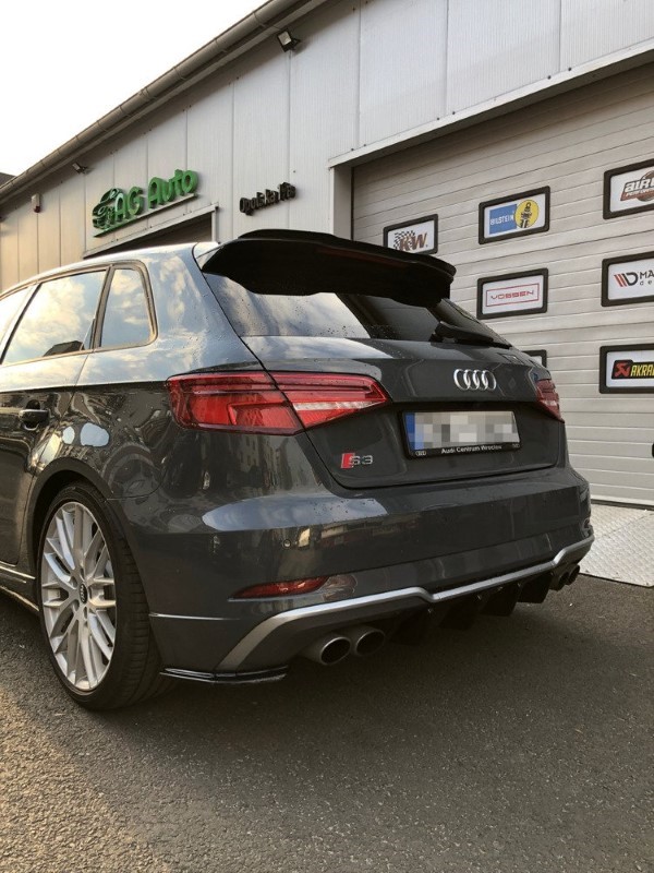 Achterzij Spoilers Audi S3 8V FL Sportback Glanzend zwart