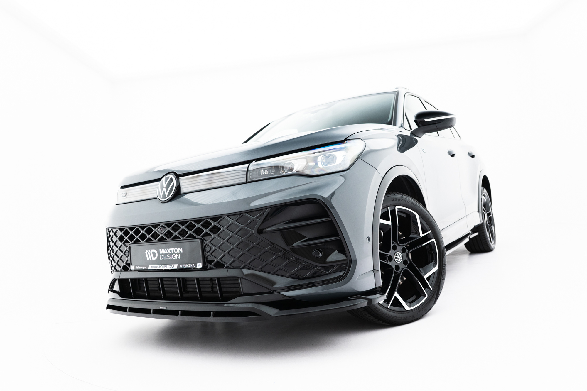 Voorspoiler Volkswagen Tiguan R-Line Mk3 V.2