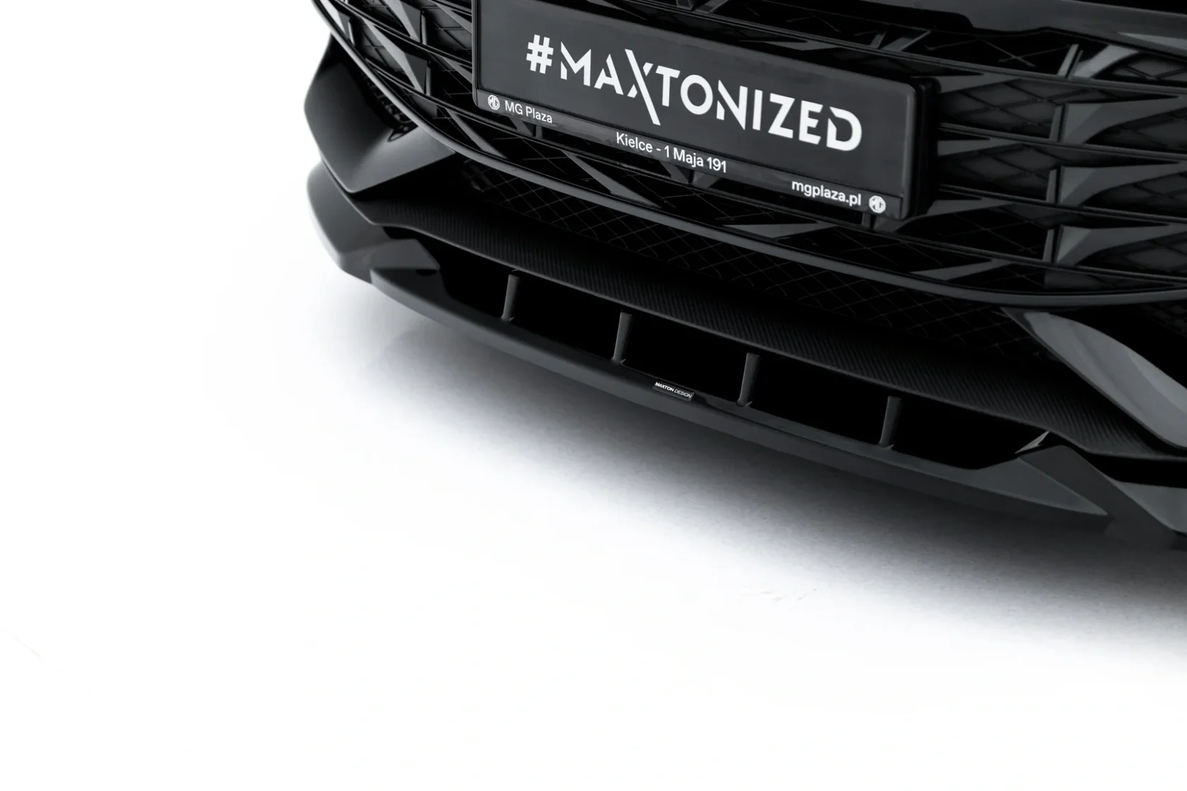 Voorspoiler MG 3 Mk1 Maxton V.1 Glans Zwart