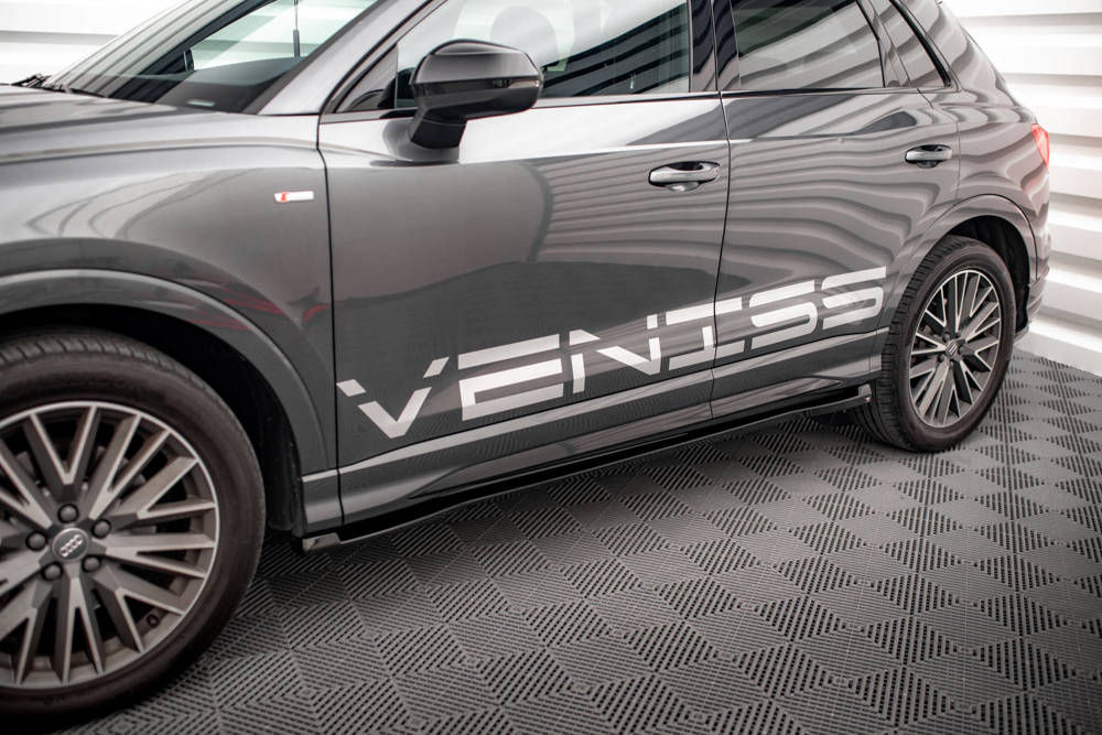 Zijskirts Audi Q3 S-Line F3 Maxton Glans Zwart