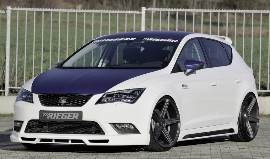 Zijskirts Seat Leon F5 FR/Cupra 3dr. Rieger carbon-look met uitsparing