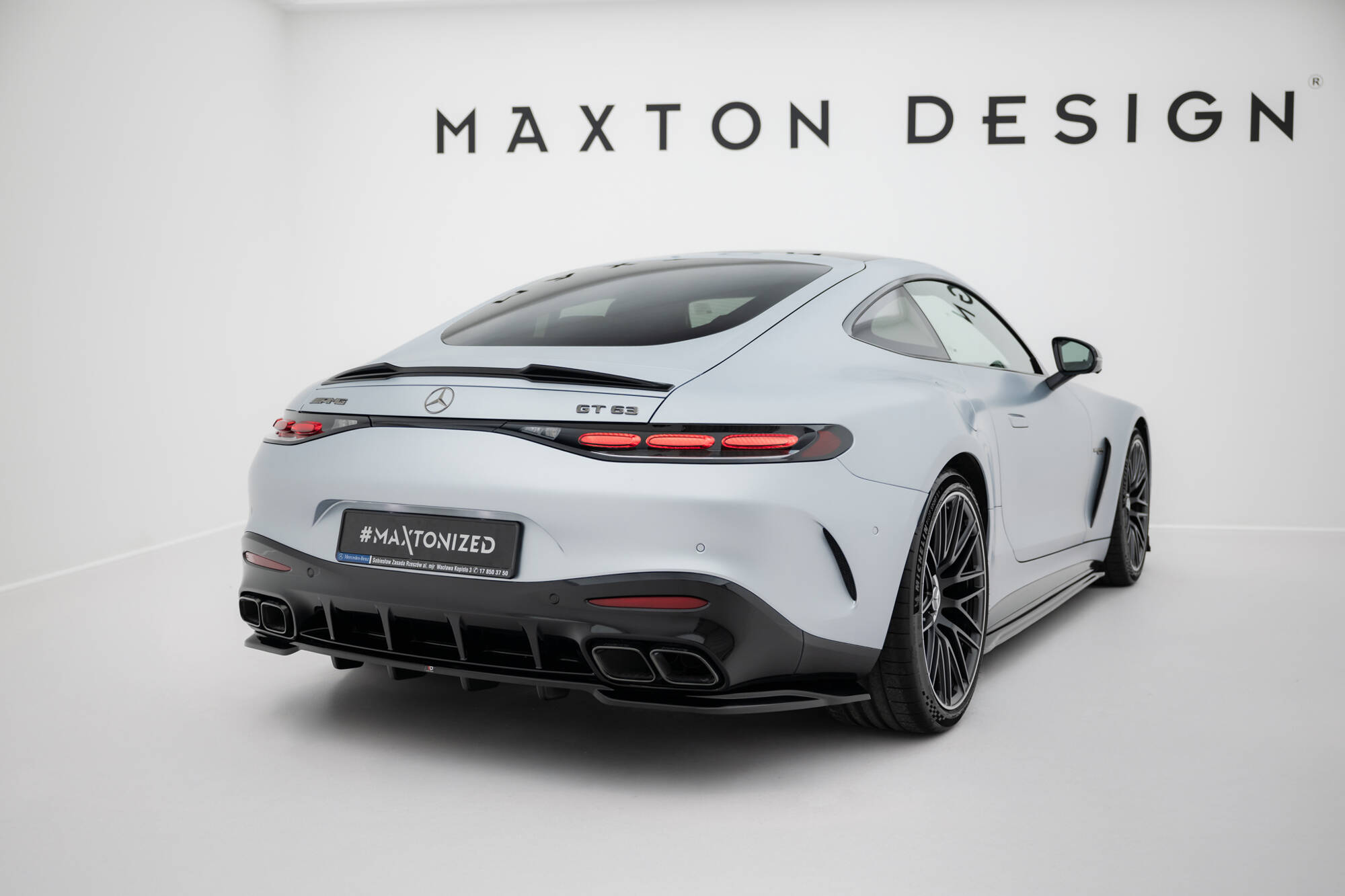 Spoiler Cap 3D Mercedes-AMG GT 63 C192 Maxton Glanzend zwart