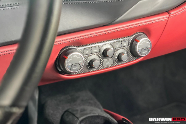 Ferrari 488 GTB/Spyder Dry Carbon Fiber Climate Control Paneel 2015-2019