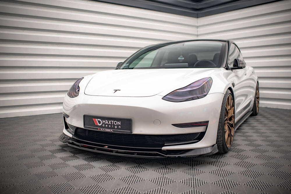 Voorspoiler V.3 Tesla Model 3 Gloss-Black Maxton