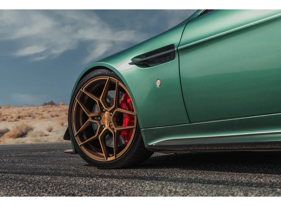 Inozetek Super Gloss Metallic Racing Green - MSG111 20m