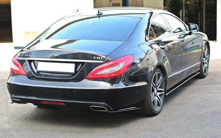 Zijskirts Mercedes CLS W218 Maxton Design glans zwart