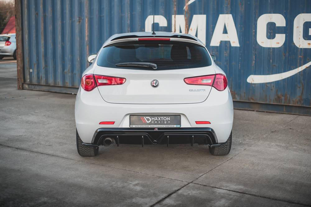 Achter Zijsplitters Alfa Romeo Giulietta Facelift Glanzend Zwart V.3
