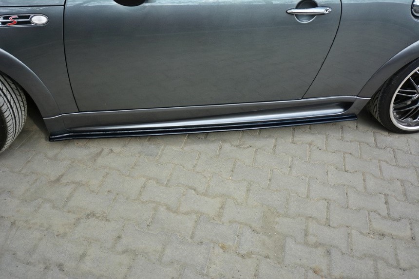 Zijskirts Mini Cooper R53 Maxton Design glans zwart