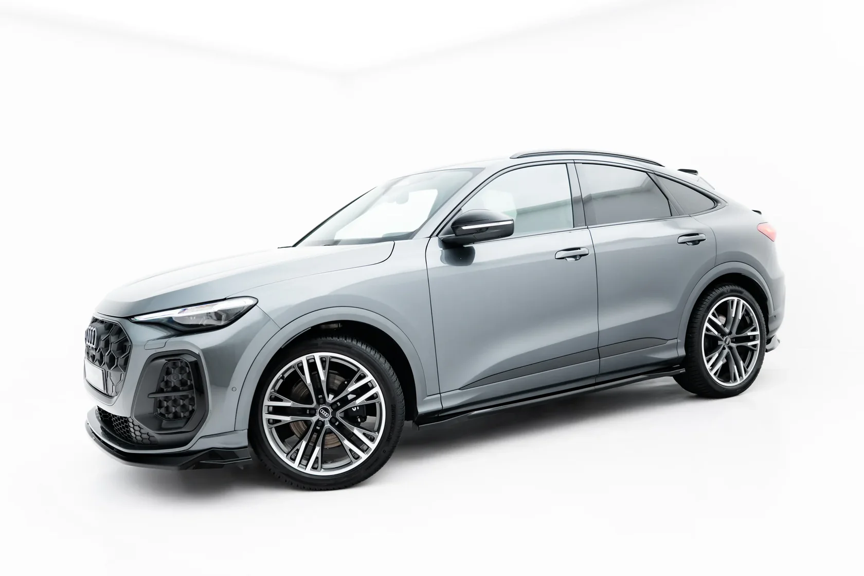 Zijskirts Audi SQ5 / Q5 S-Line Sportback / SUV Mk3 Maxton Glans Zwart