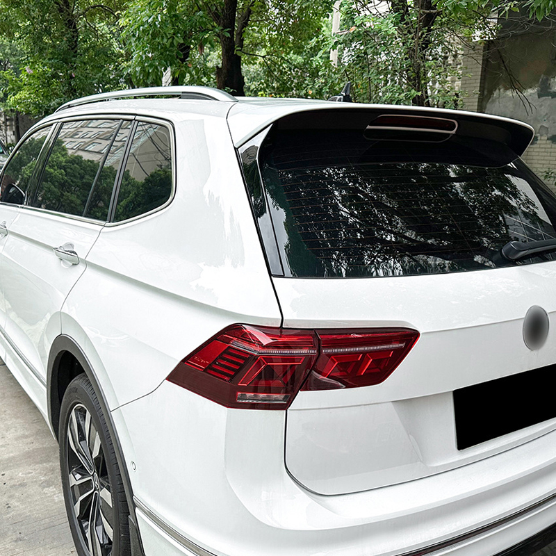Set achterruit side-spoilers  Volkswagen Tiguan II R-Line Facelift 2020-2024 (ABS Glanzend zwart)