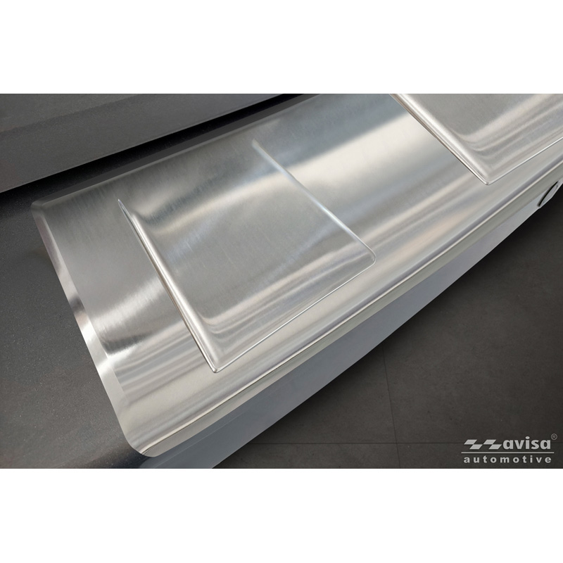 Avisa RVS Achterbumperprotector  Citroën Space Tourer & Jumpy 2016- / Peugeot Traveller & Expert 2016- / Toyota Proace Verso 2016- / Opel Vivaro & Zafira Life 2019-