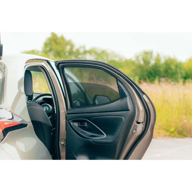 Set Car Shades  Toyota Yaris (P21) 2020- (4-delig)