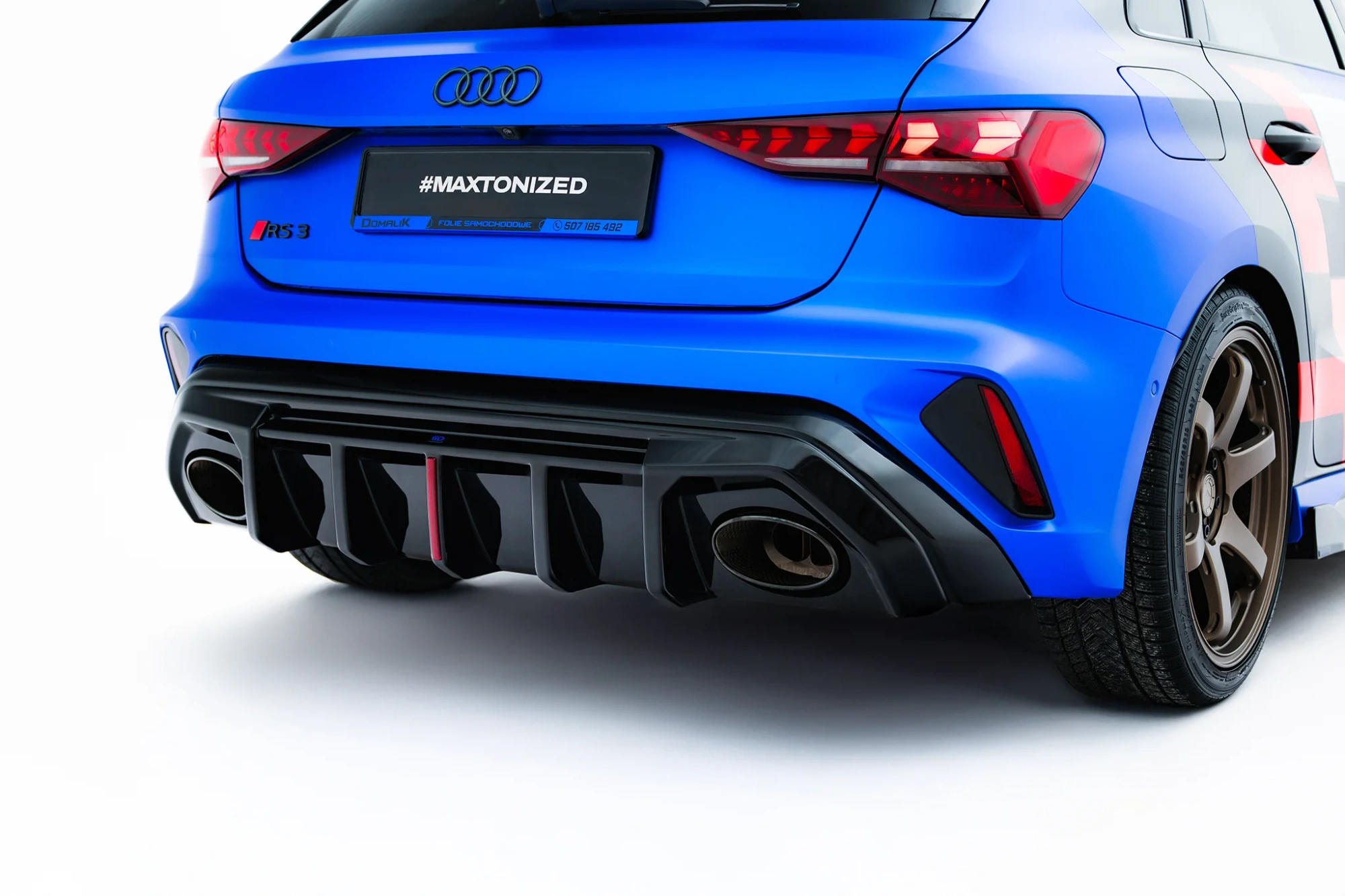 Diffuser Audi RS3 Sportback 8Y Facelift Maxton Glans Zwart met Reflector