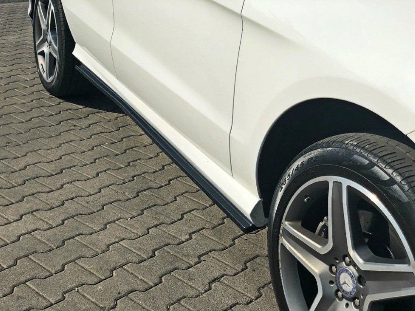 Zijskirts Mercedes GLE W166 AMG-Line Maxton Design glans zwart