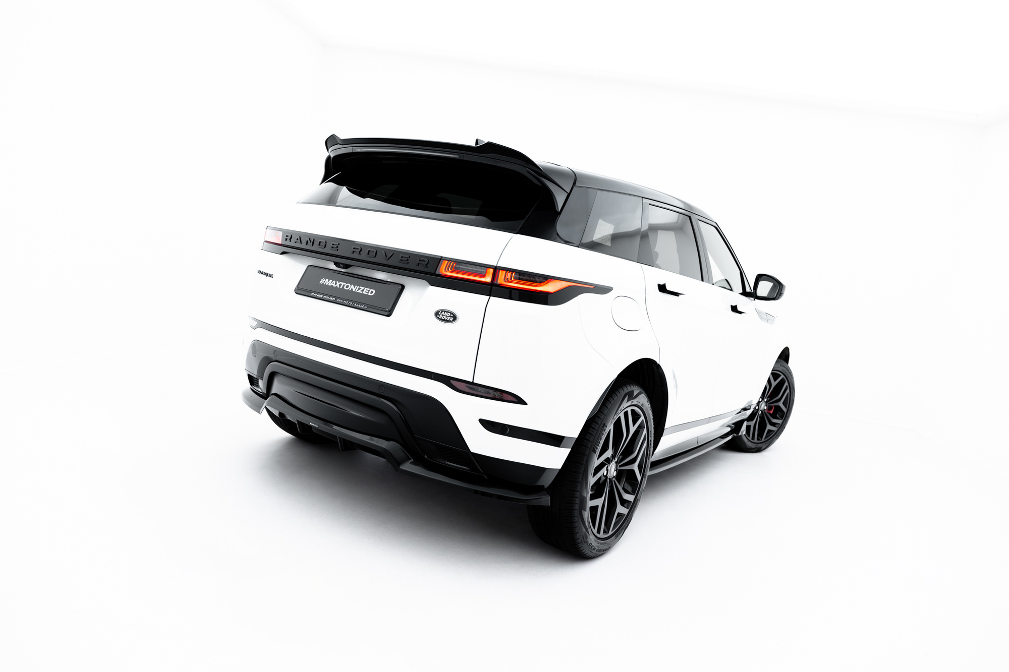 Diffusor Land Rover Range Rover Evoque Dynamic Mk2 (2018–2023) Glans Zwart