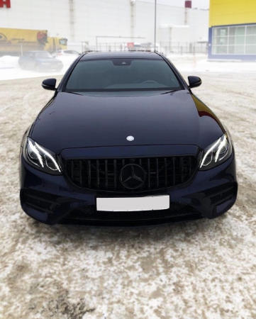 Grill Mercedes W212 S212 Facelift (2013-2016) GT-R Panamericana Design Glans Zwart
