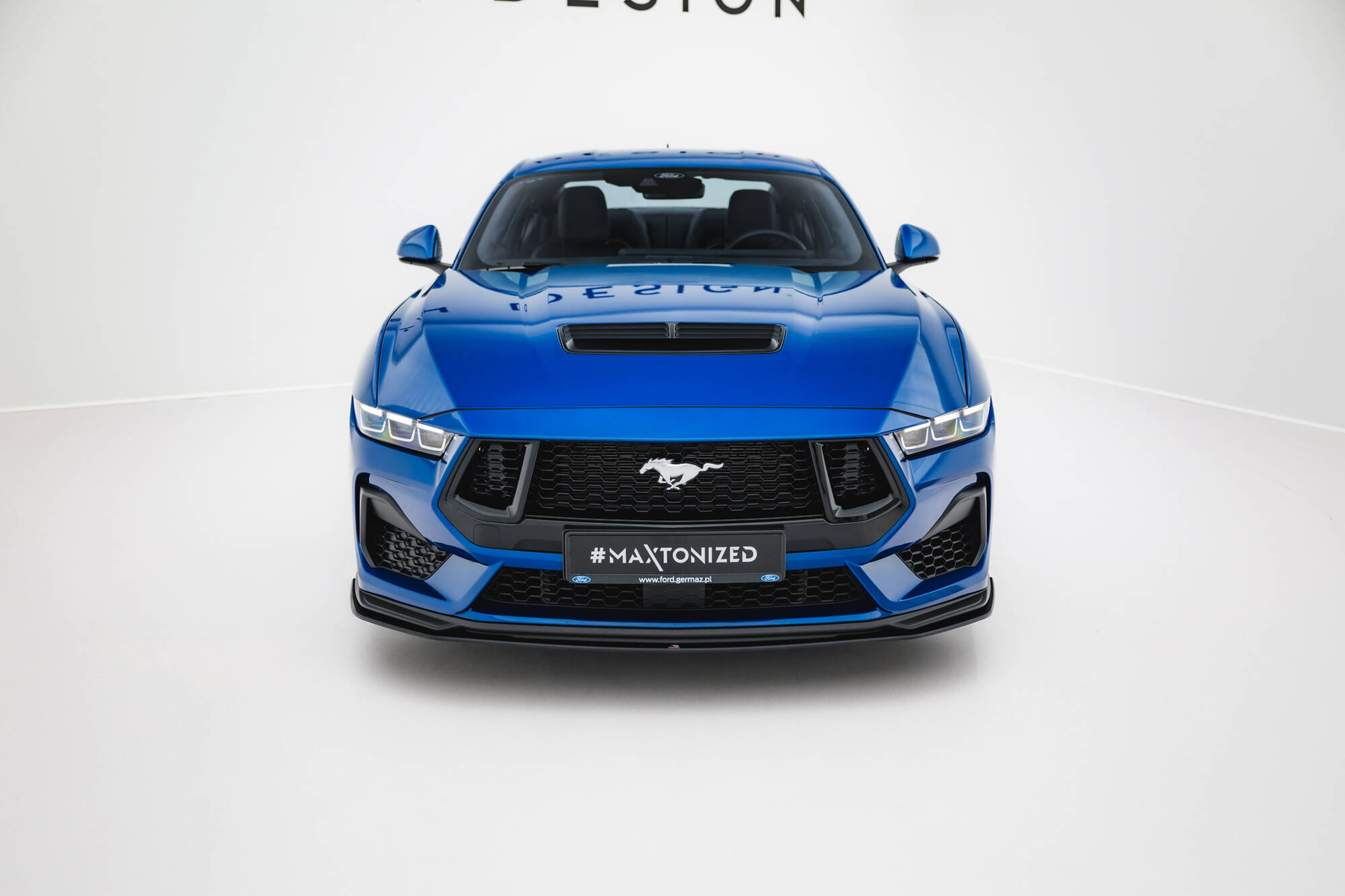 Street Pro Voorspoiler Ford Mustang GT MK7 Maxton Glanzend zwart