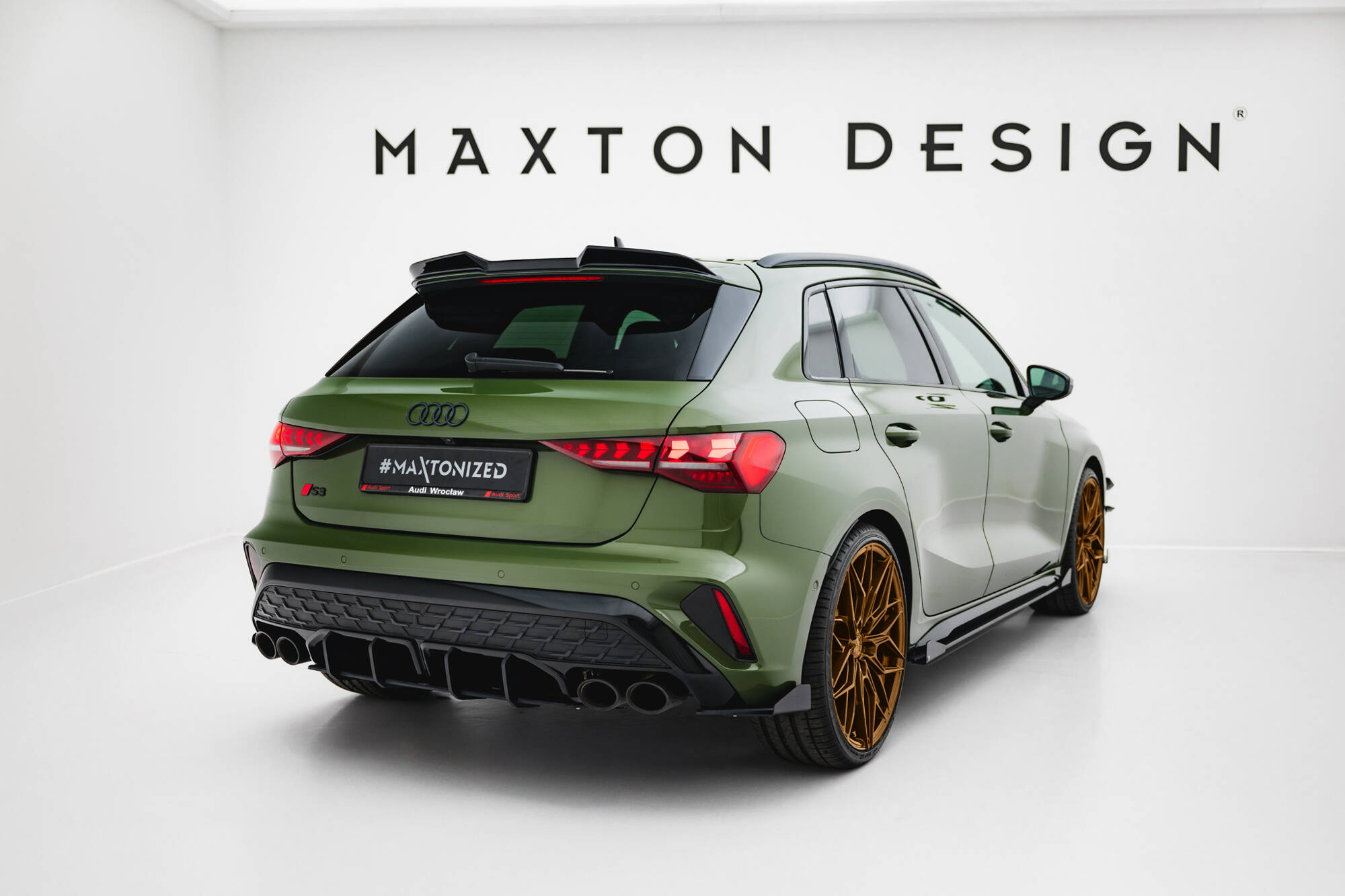 Street Pro Achterzij Spoilers + Flaps Audi S3 / A3 S-line 8Y Facelift Maxton Glanzend zwart
