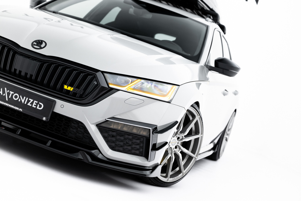 Bodykit V.2 Skoda Octavia RS Combi MK4 Maxton