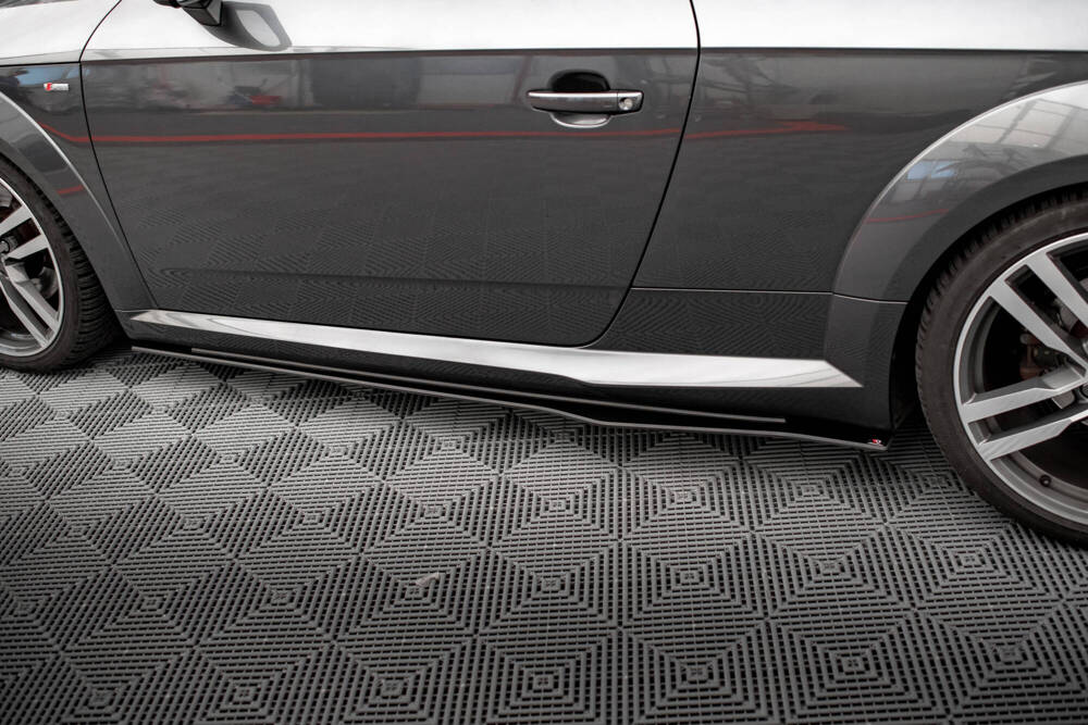 Zijskirts Street Pro Audi TT S / S-Line 8S Maxton