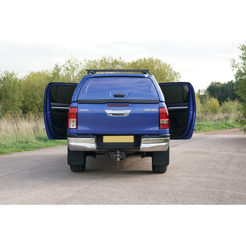 Set Car Shades (achterportieren)  Toyota Hilux VIII Twin Cab 2015- (2-delig)