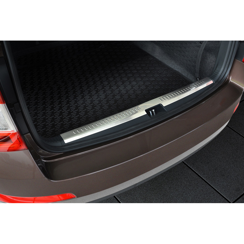 RVS Binnenste Achterbumperprotector  Skoda Octavia III Combi 2013-2016 & FL 2017-2020 (incl. Scout & RS) 'Ribs'