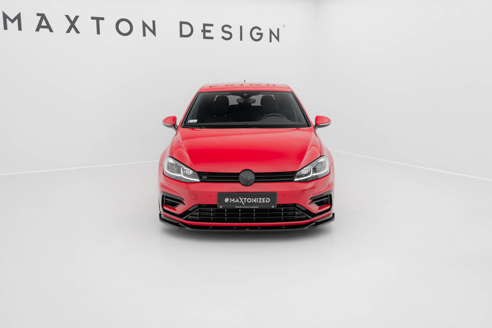 Bodykit V.3 Volkswagen Golf R Hatchback MK7 Facelift Maxton Glanzend zwart