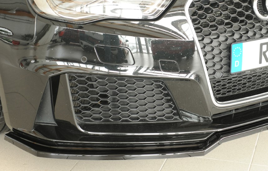 Voorspoiler Audi RS3 8V Sportback Rieger glans zwart