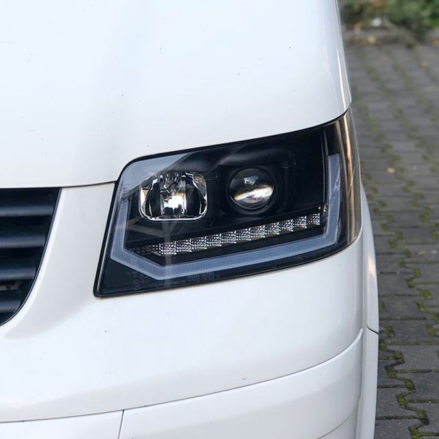 Koplampen VW T5 03-09 FULL LED Dynamisch