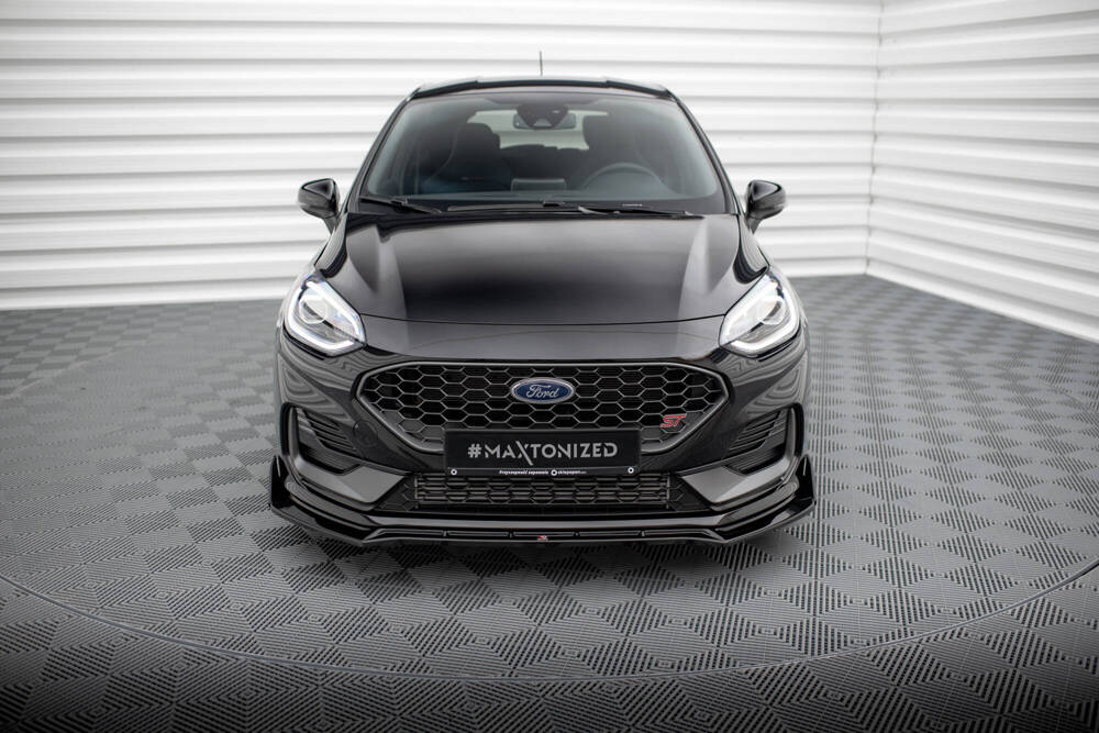 Voorspoiler V.4 met Canards Ford Fiesta ST / ST Line Mk8 FL Maxton Glans Zwart