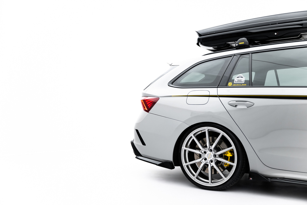 Achterzij Spoilers V.8 Skoda Octavia RS Liftback / Combi MK4 Maxton