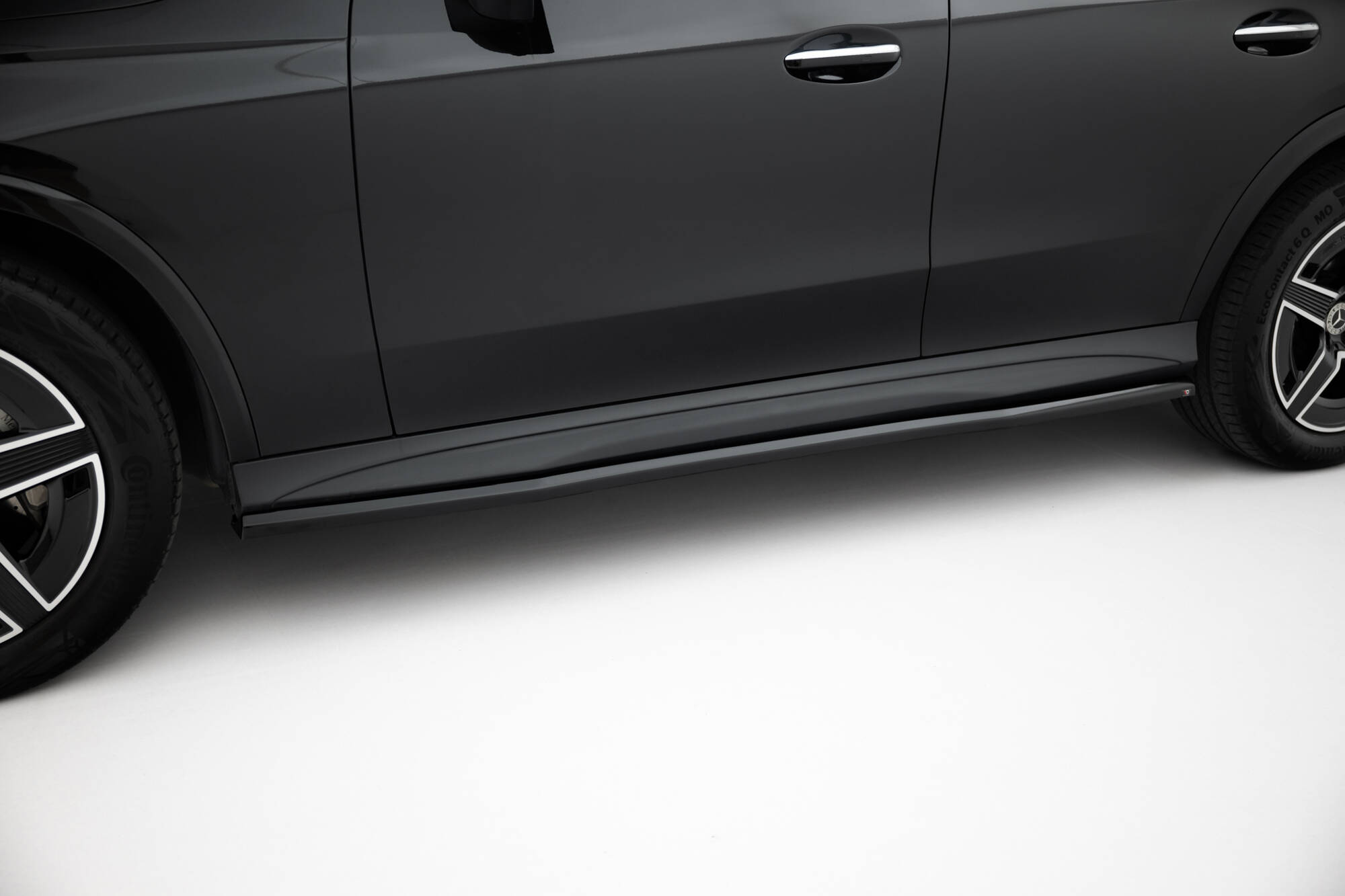 Bodykit Mercedes-Benz GLC Coupe AMG-Line C254 Maxton Glanzend zwart
