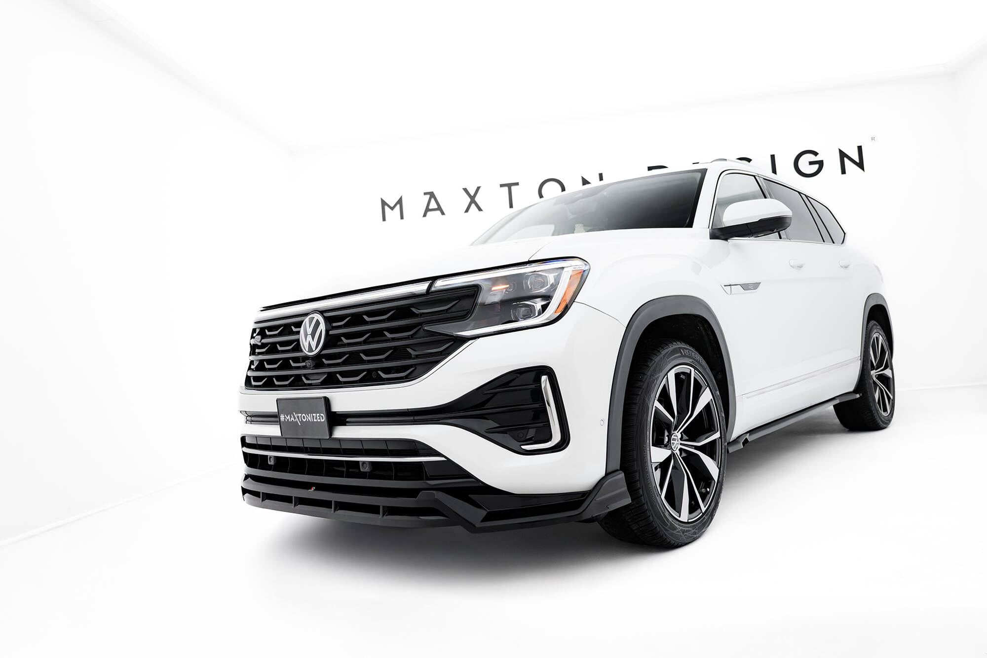 Voorspoiler Volkswagen Atlas R-Line MK1 Facelift 2 Maxton Glanzend zwart