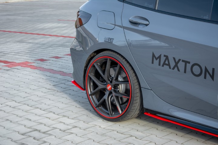 Achter Diffusors zijkanten BMW 1 Serie F40 M-Pack/ M135i Glans Rood V2