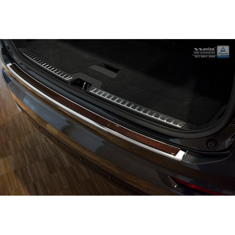 RVS Achterbumperprotector 'Deluxe'  Volvo XC90 2015-2019 & alle Facelift modellen Chroom/Rood-Zwart Carbon