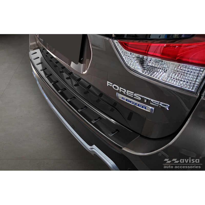 Zwart RVS Achterbumperprotector  Subaru Forester (SK) 2018-2024 'STRONG EDITION'