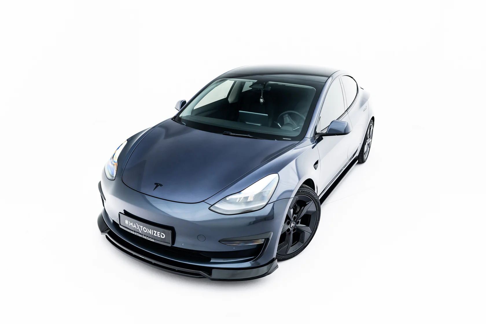 Bodykit Tesla Model 3 Maxton Glanzend zwart